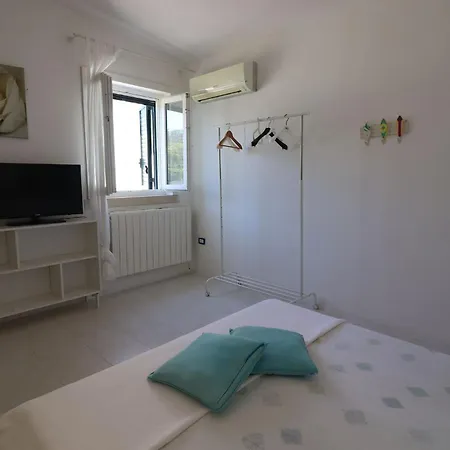 Patrizia In Villa Otranto