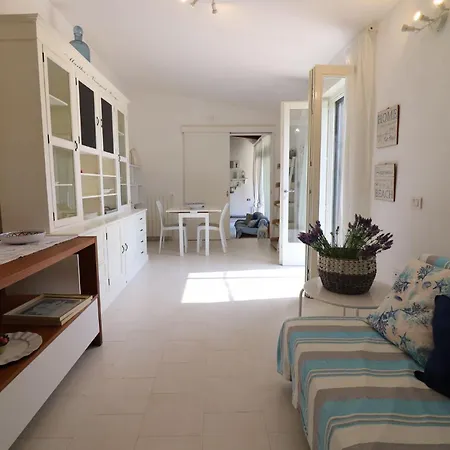 Patrizia In *